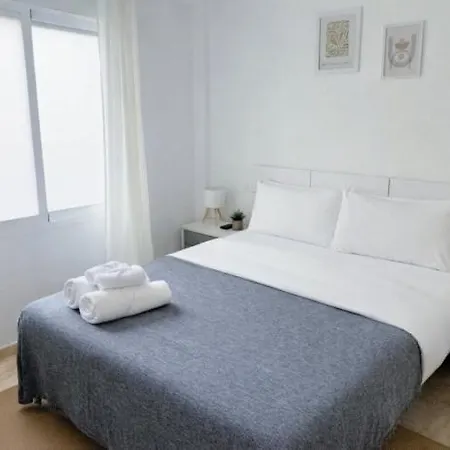 Apartamento Amplio Piso Con Terraza Cerca De La Playa Calpe