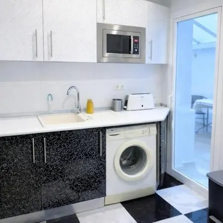 Amplio Piso Con Terraza Cerca De La Playa Calp